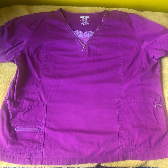 Health pro scrub top
